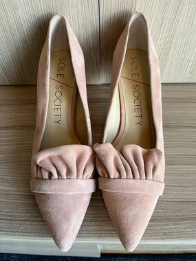 Sole Society Blush Pink Pointed-Toe Suede Flats with Ruched Vamp